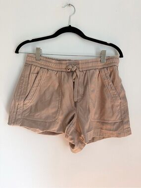 Athleta farallón shorts size 6 tan shirts athletic gym